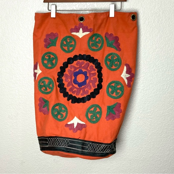 Lucky Brand Handbags - Lucky Brand Embroidered Oversized Canvas Bucket Yoga Bag